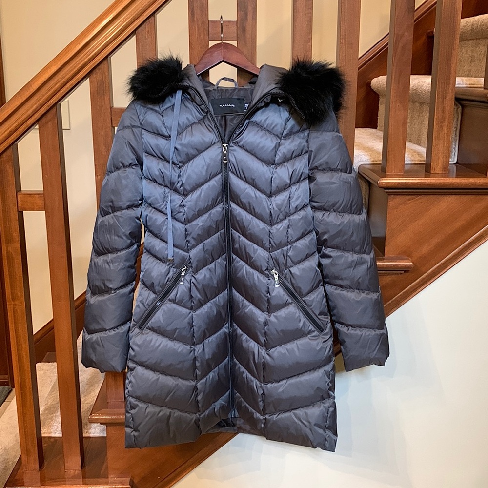 Tahari Brie Women's Chevron Quilted Puffer Coat